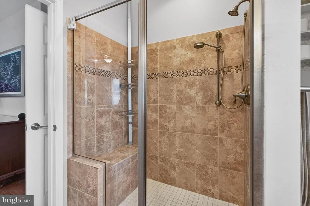 Photo of 17327 VENABLES DRIVE