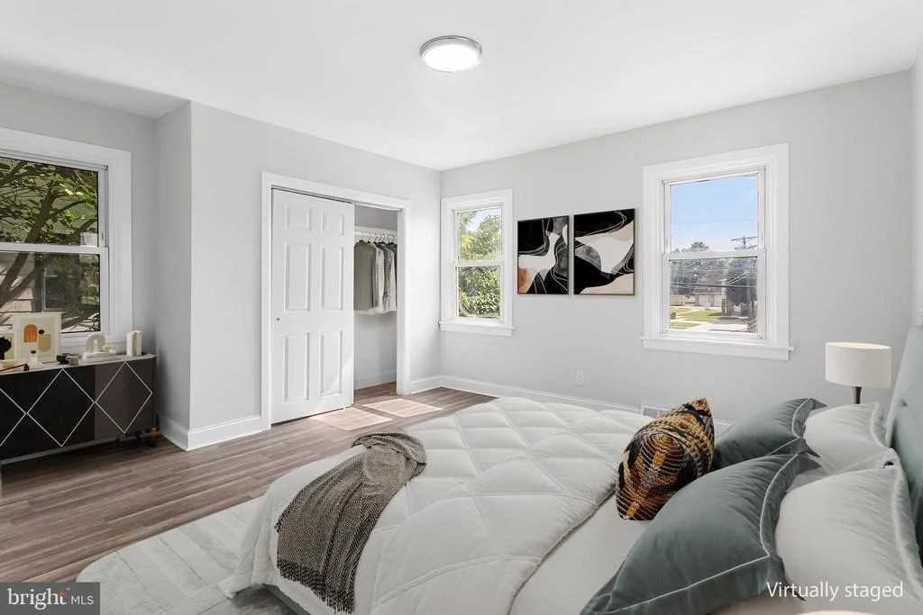 Photo of 623 W 3RD STREET W