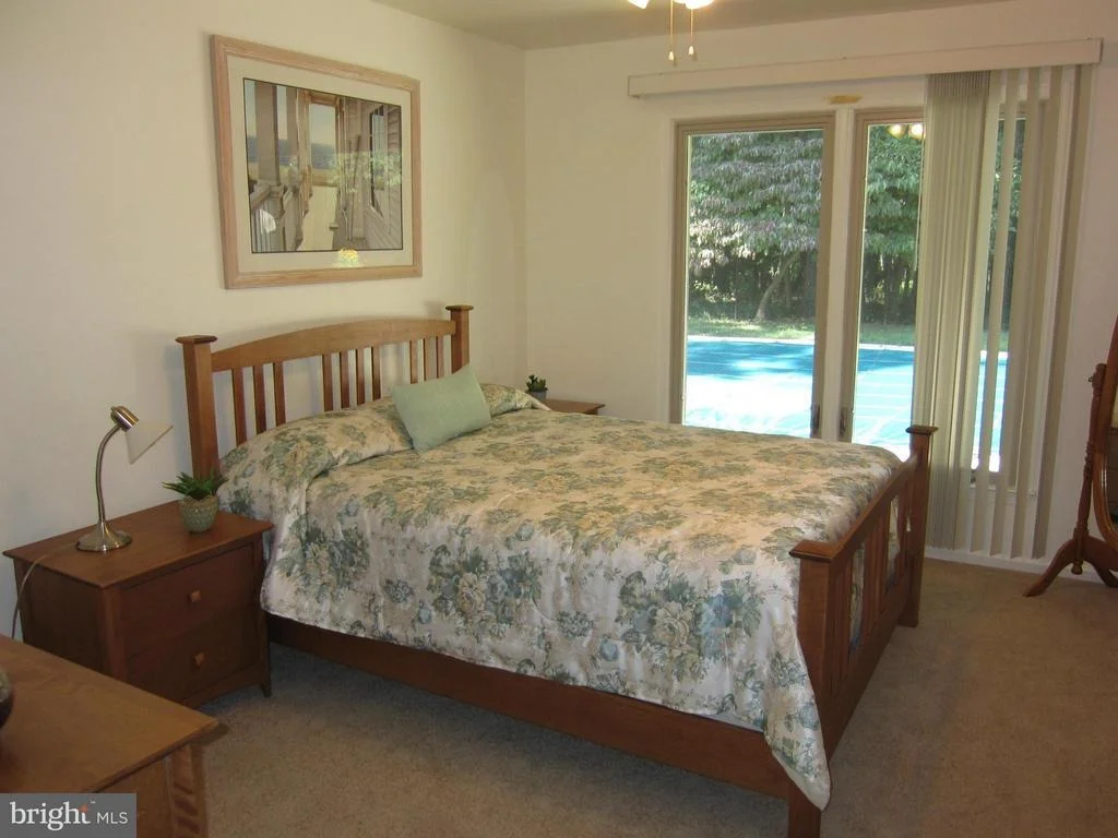 Photo of 15212 WINSTEAD LANE