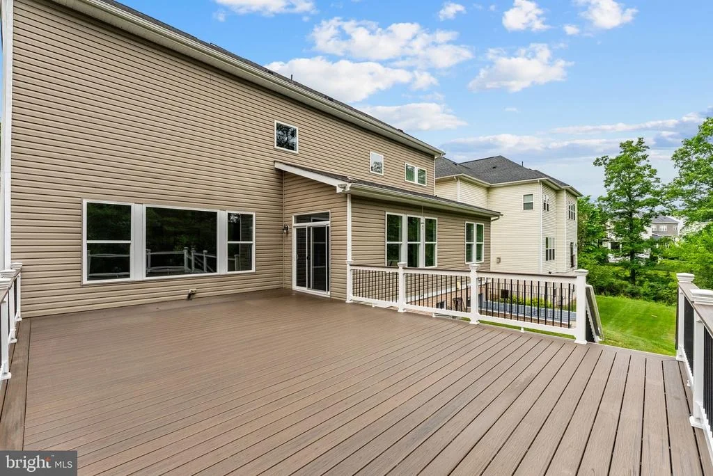 Photo of 23754 KILKERRAN DRIVE