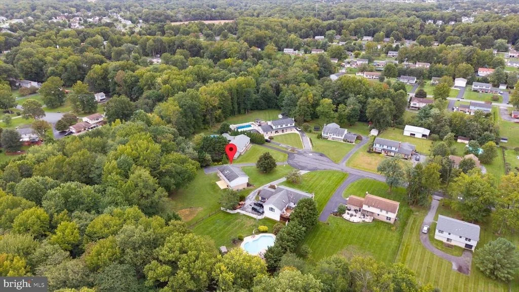 Photo of 72 BRISTLE CONE DRIVE