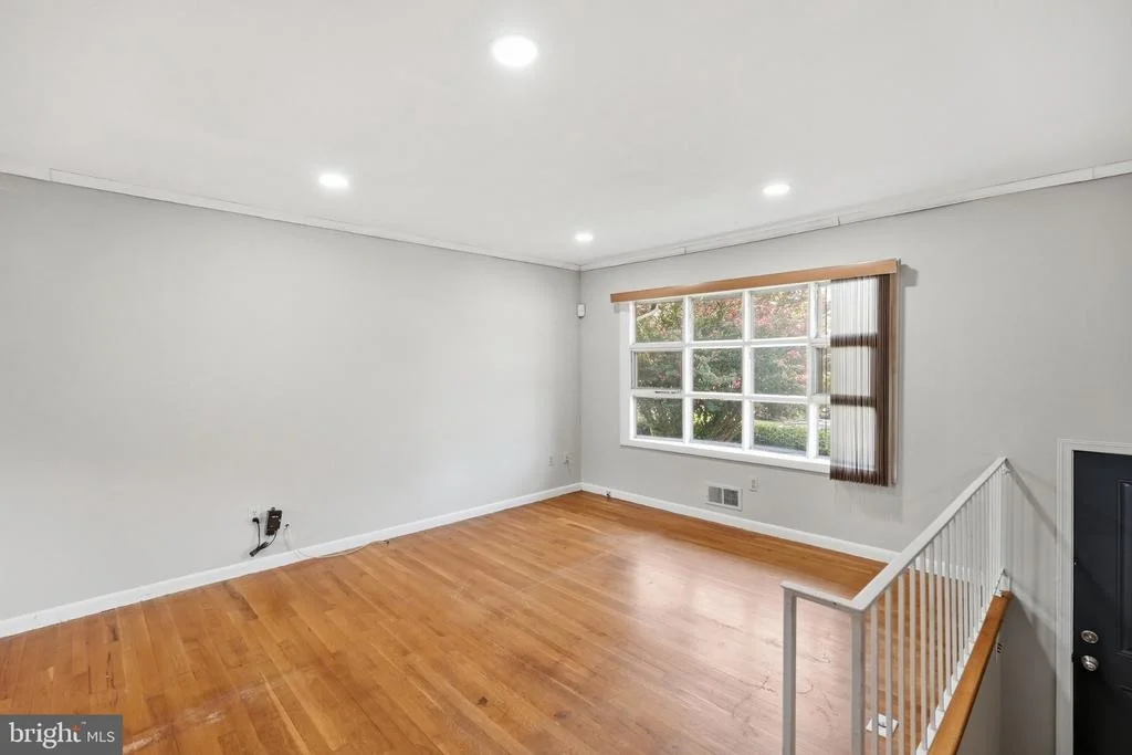 Photo of 23 DAIMLER DRIVE