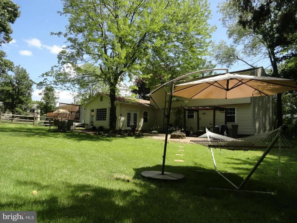 Photo of 1508 RAINBOW DRIVE