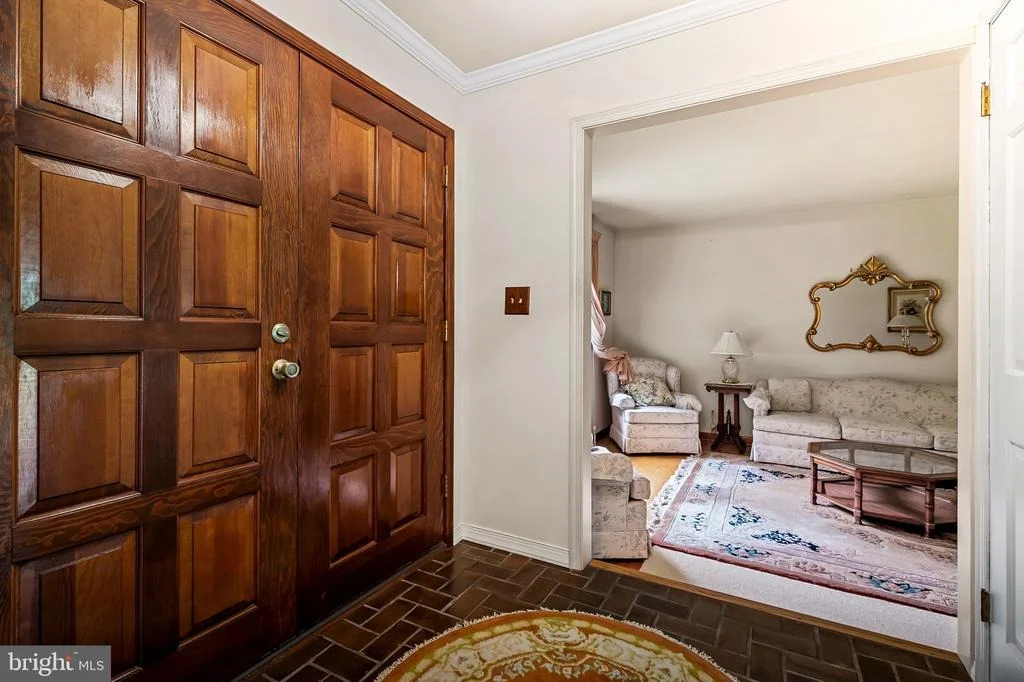 Photo of 6516 LEWIS ROAD