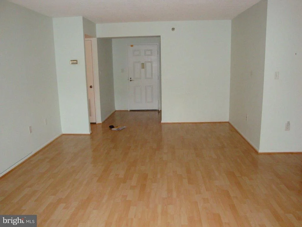 Photo of Unit 2302 at 15107 INTERLACHEN DRIVE