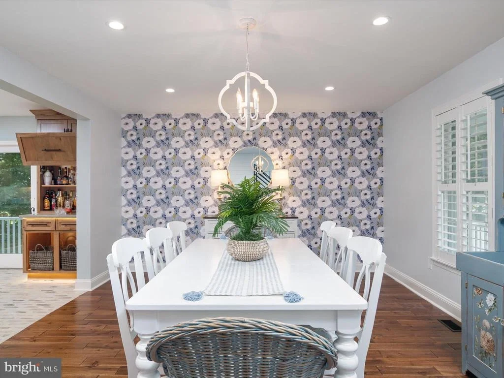 Photo of 6439 MEADOWLARK DRIVE