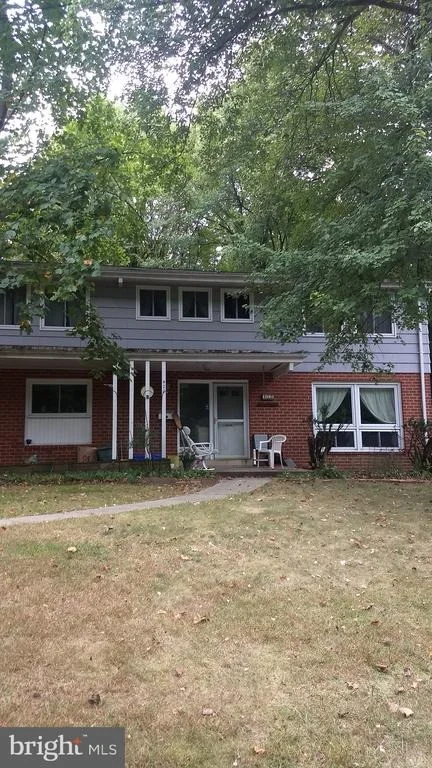 Photo of 420 LAMBERTON DRIVE