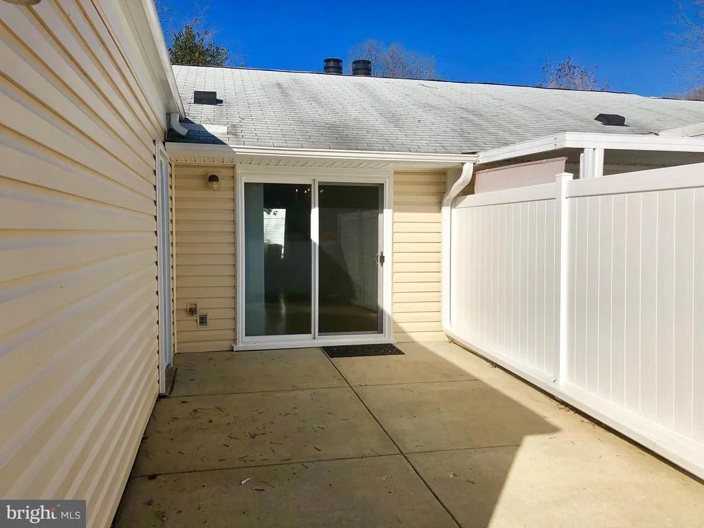 Photo of Unit 191A at 3221 LUDHAM DRIVE