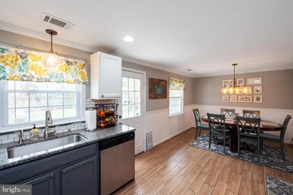 Photo of 3204 DEVONSHIRE ROAD