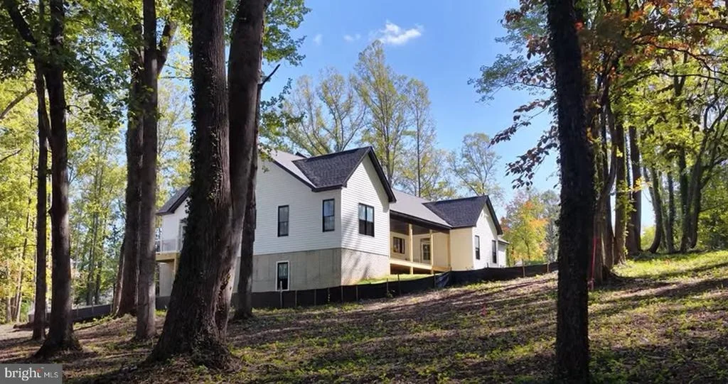 Photo of 8186 MEETZE ROAD