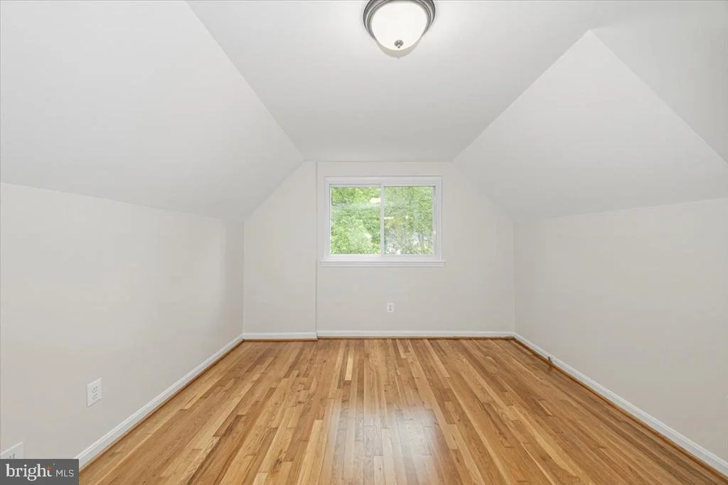 Photo of 8624 PARLIAMENT DRIVE