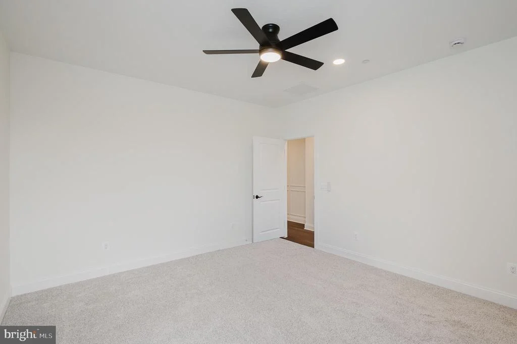Photo of 1709 LAUREL BROOK ROAD