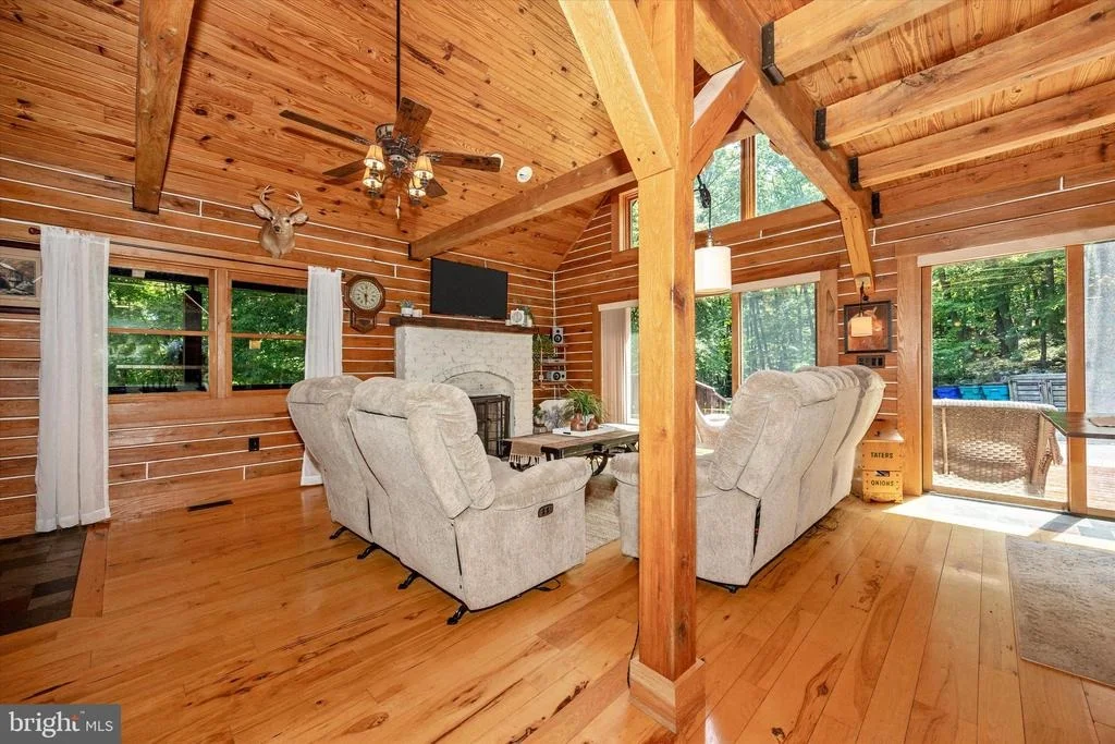 Photo of 7307 BLACK ROAD