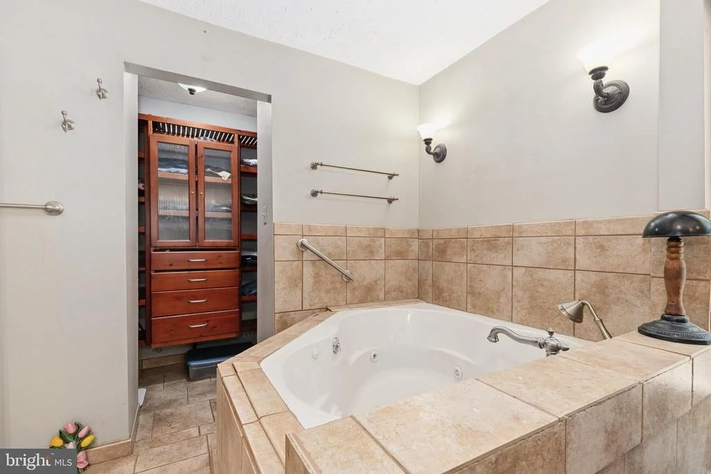 Photo of 10924 BEECH CREEK DRIVE