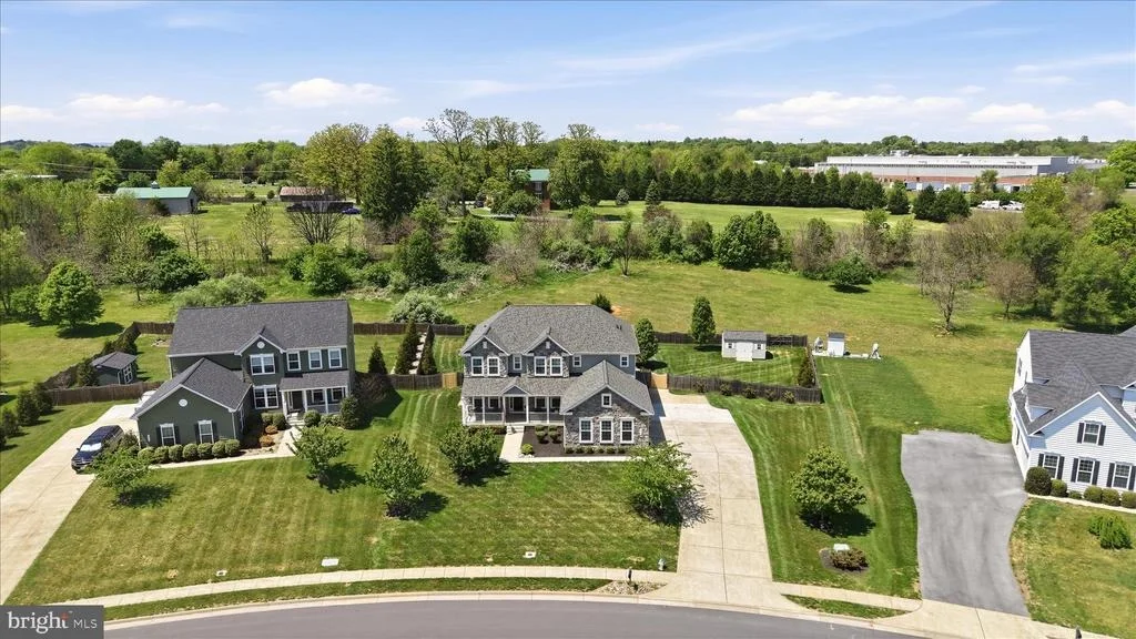 Photo of 725 MCGUIRE CIRCLE