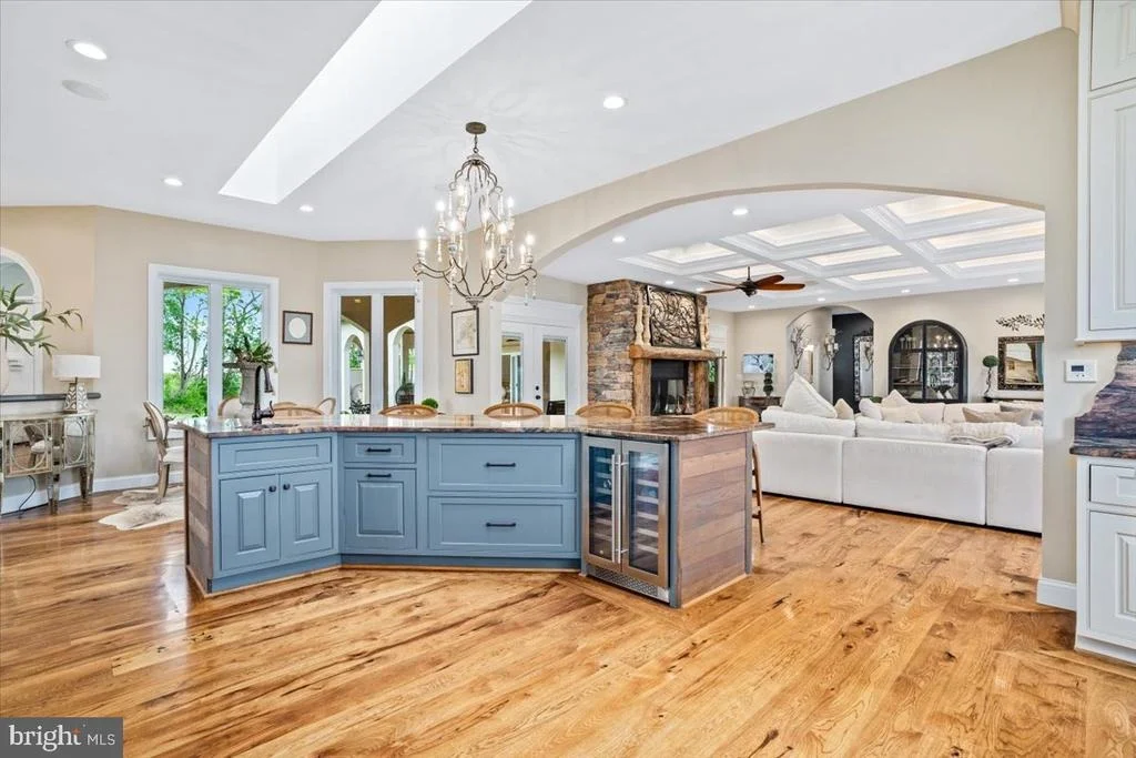 Photo of 10110 EASTERDAY COURT