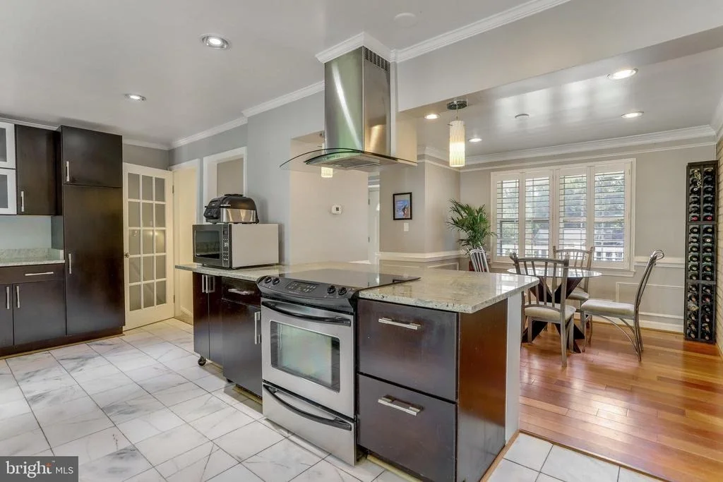 Photo of 6808 HOUNDMASTER ROAD