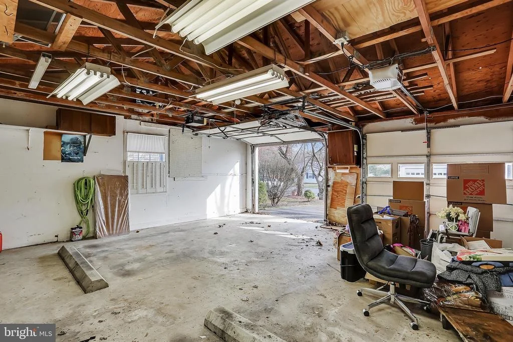 Photo of 9109 ROUNDLEAF WAY