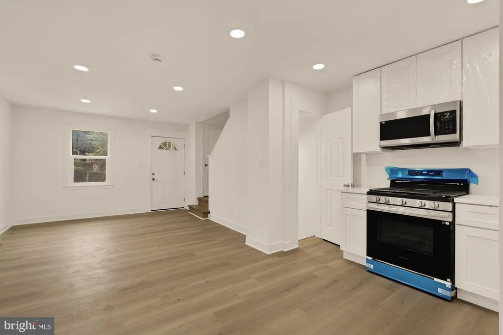 Photo of 4620 B STREET SE