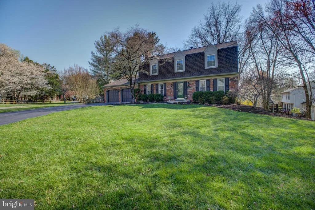 Photo of 16616 CUTLASS DRIVE