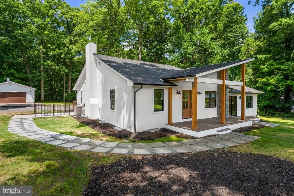 Photo of 12365 HENDERSON ROAD