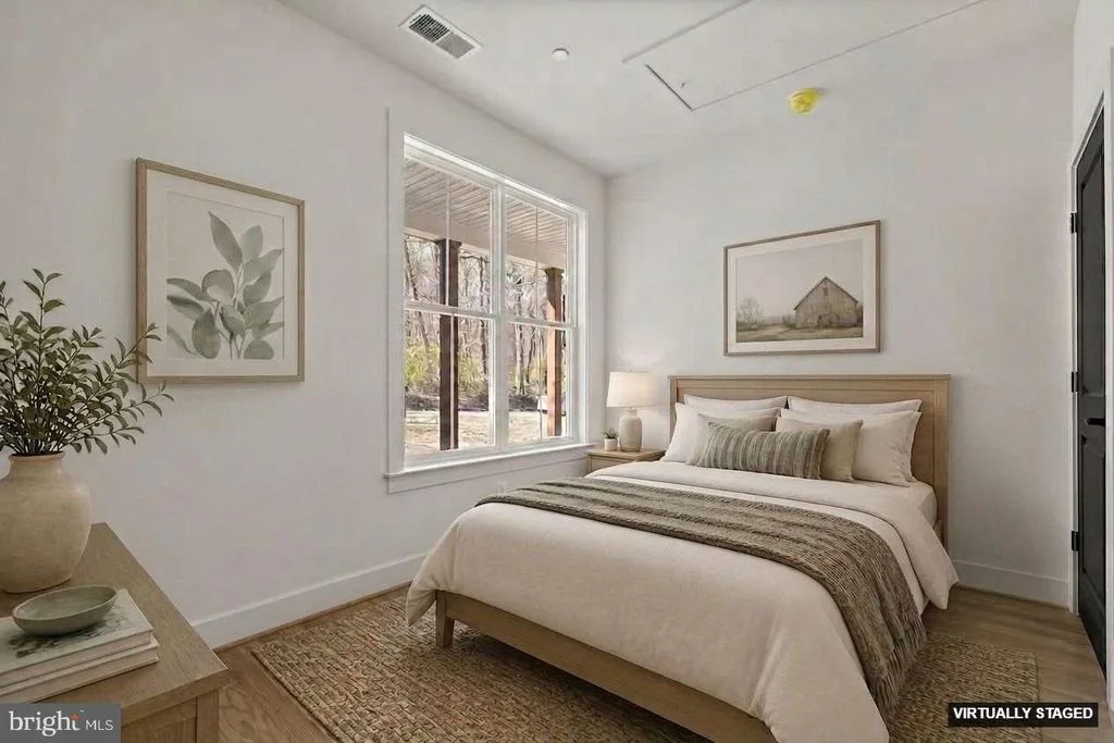 Photo of 7125 EDGEMONT ROAD