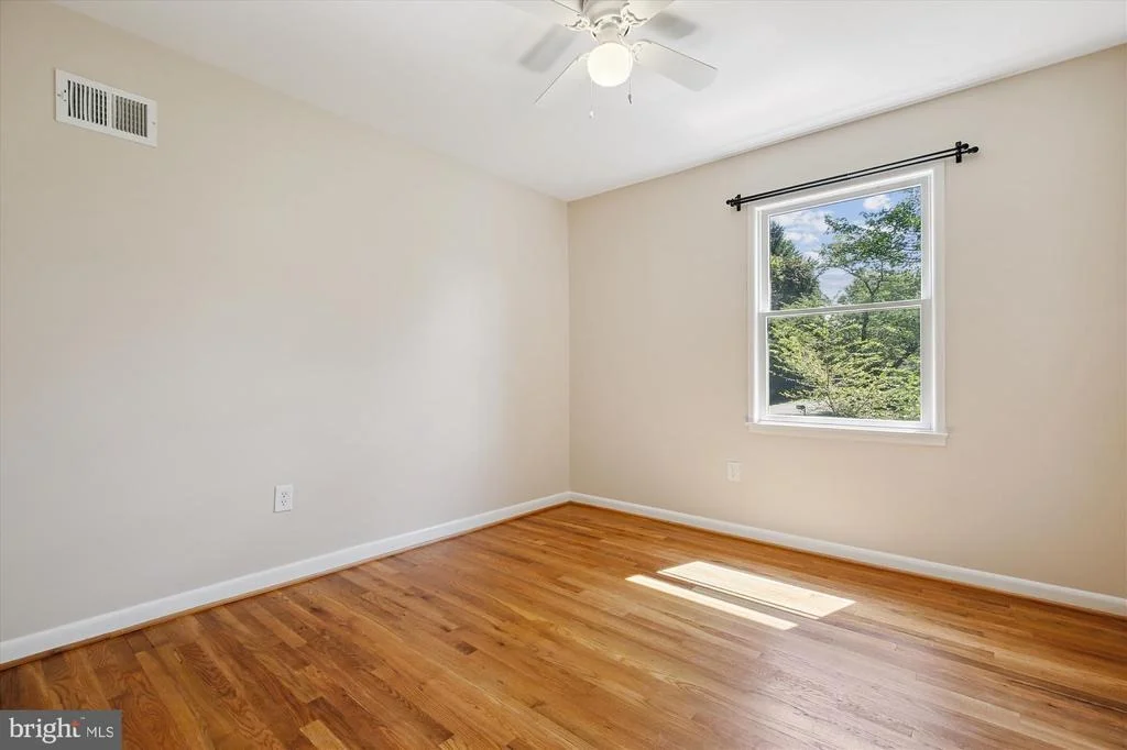 Photo of 14908 FLINTSTONE LANE
