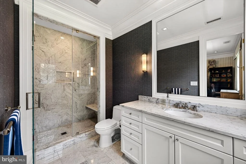 Photo of 4432 CHESTNUT LANE NW