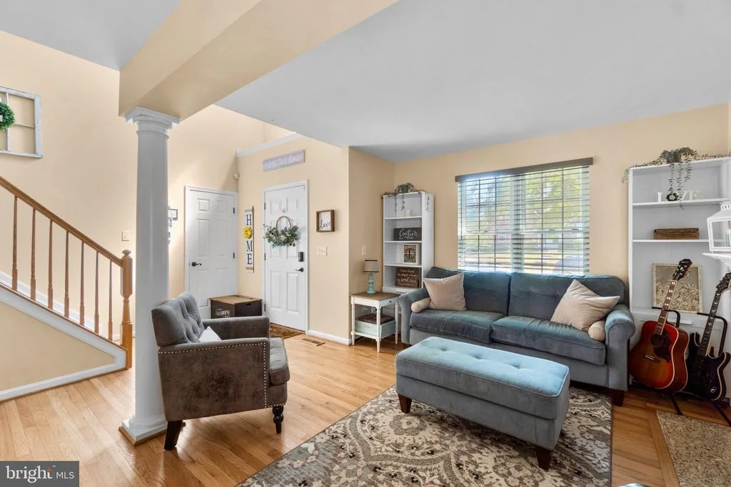 Photo of 814 WELLESLEY COURT