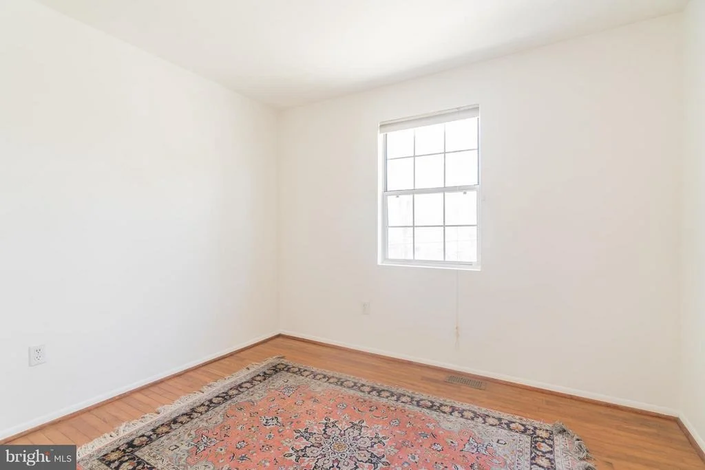 Photo of 1181 GATEWAY DRIVE