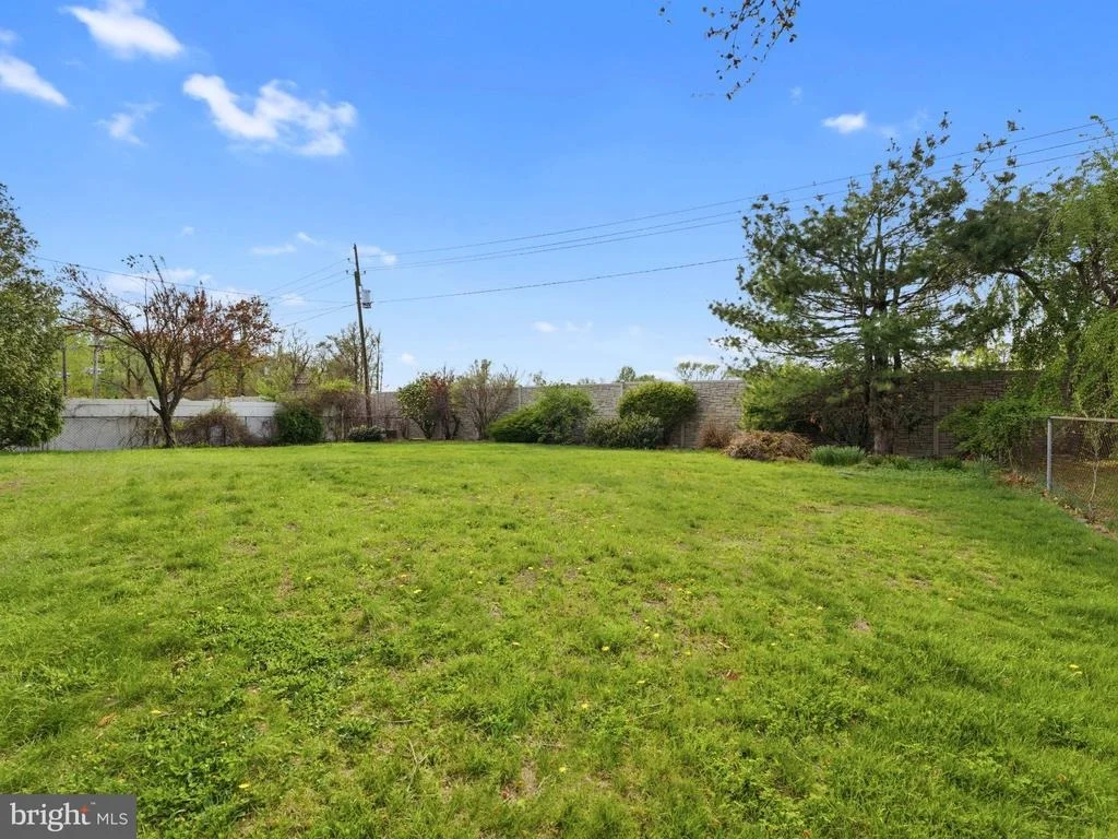 Photo of 206 RAMBLEWOOD