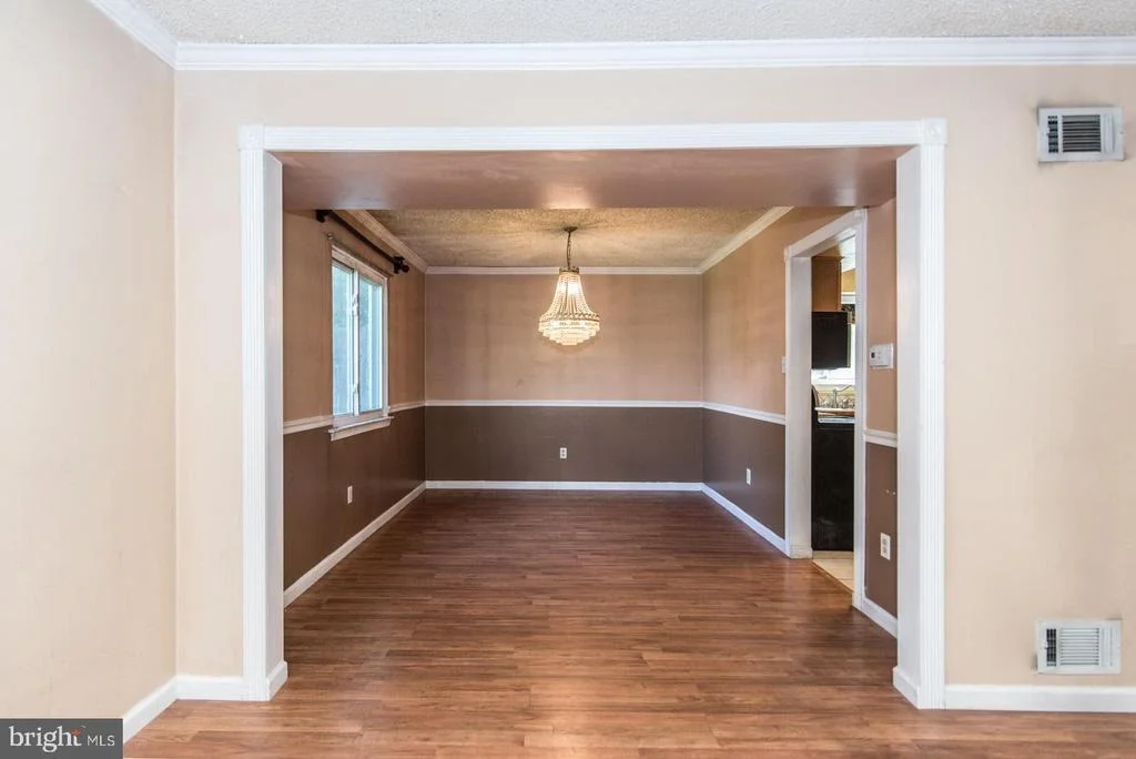 Photo of 17 JUPITER DRIVE