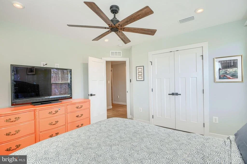 Photo of 2553 HANOVER PIKE
