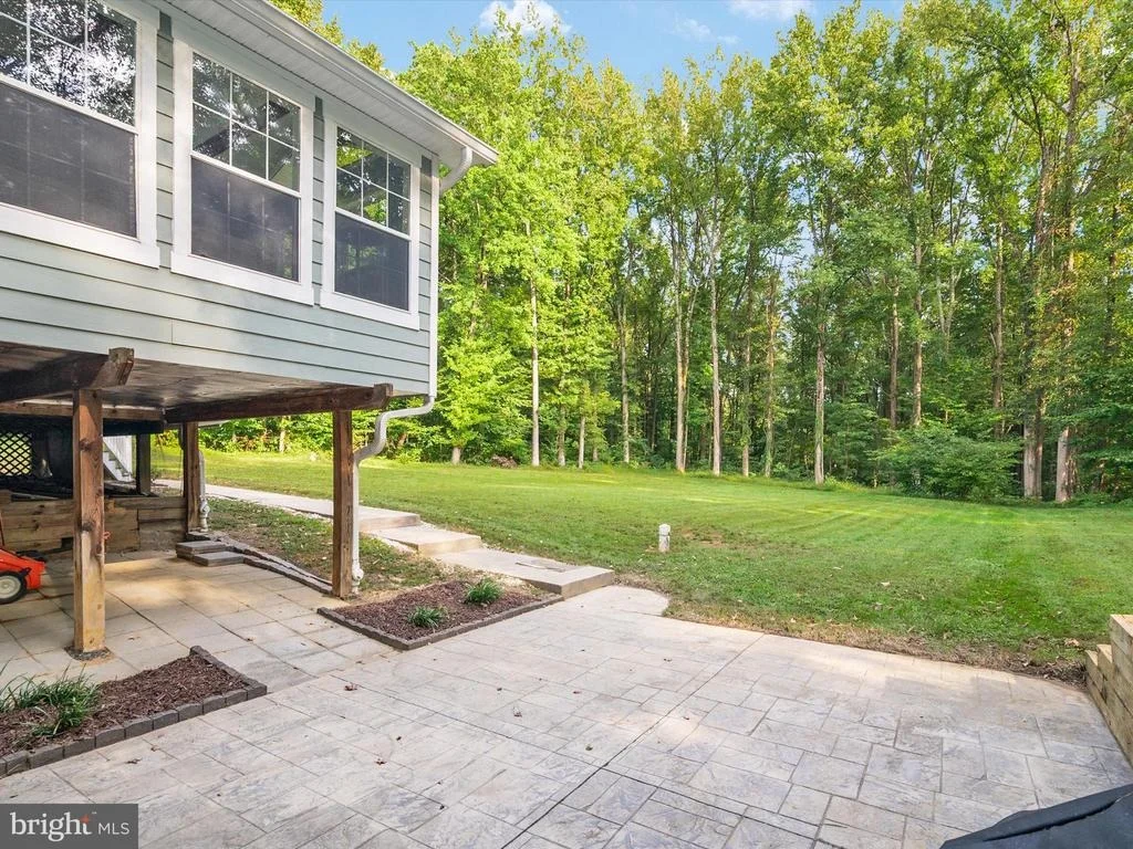 Photo of 6439 MEADOWLARK DRIVE