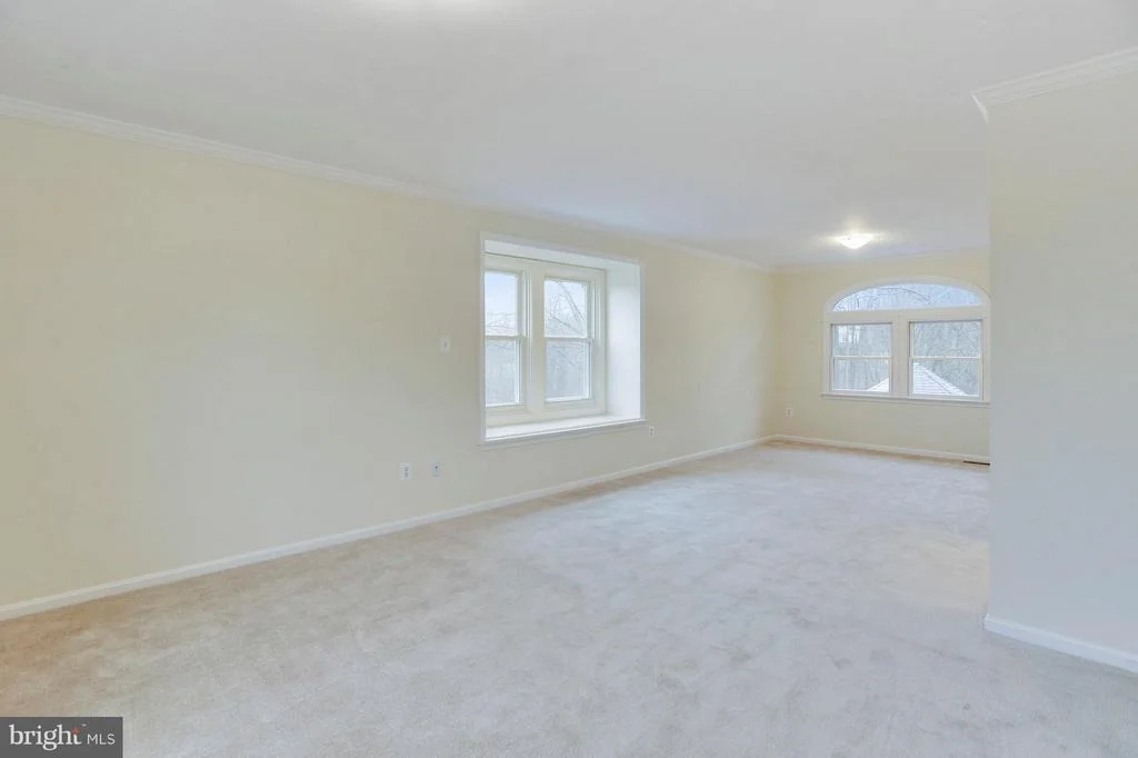 Photo of 1804 LONGMEAD ROAD