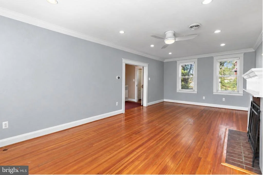 Photo of 4601 LINCOLN DRIVE