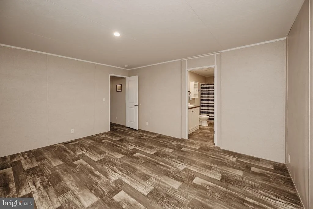 Photo of 635 DENNETT ROAD