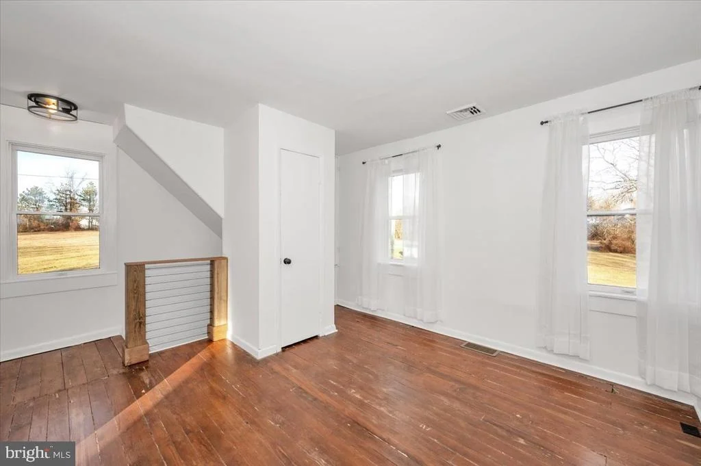 Photo of 11012 ARNOLD LANE