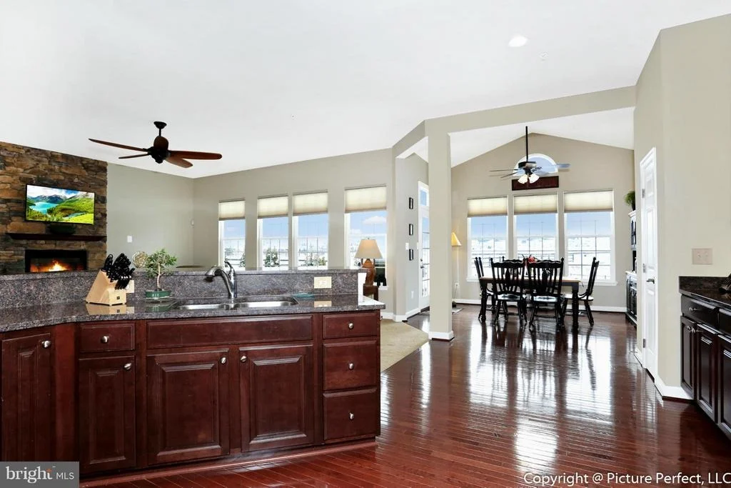 Photo of 140 SUNLIGHT COURT