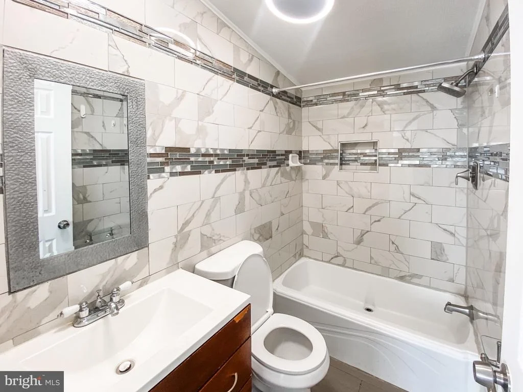 Photo of 210 5TH STREET