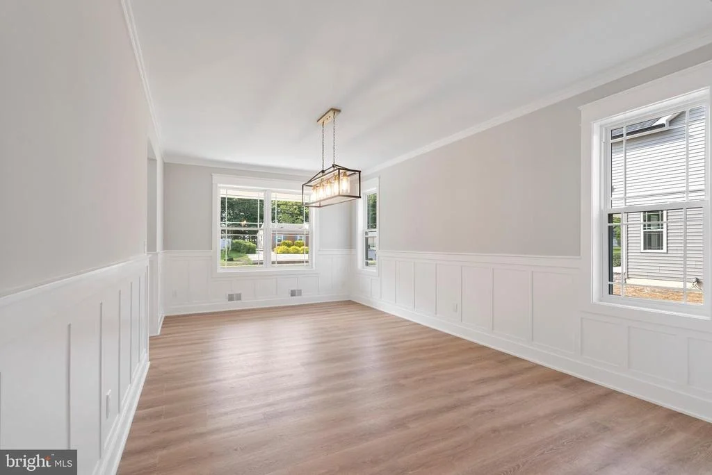 Photo of 21 NAUTILUS DRIVE