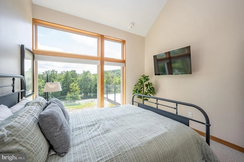 Photo of 2614 MARSH HILL ROAD