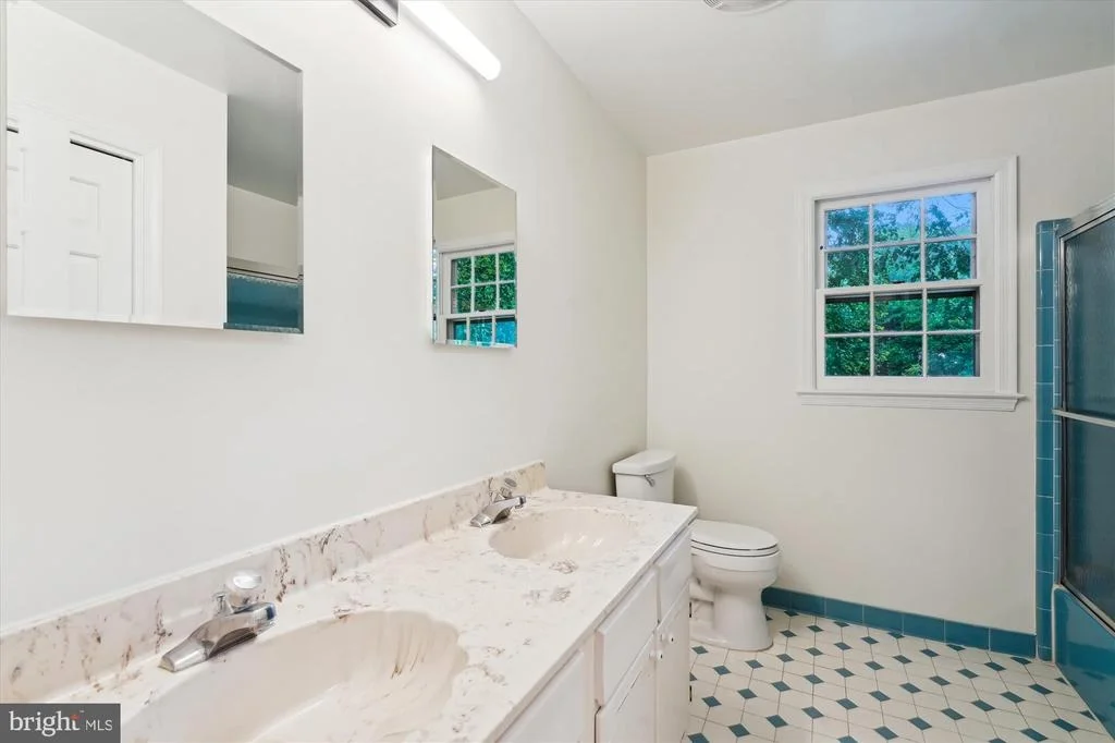 Photo of 7621 BURFORD DRIVE