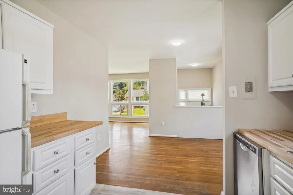 Photo of 3944 WENDY LANE