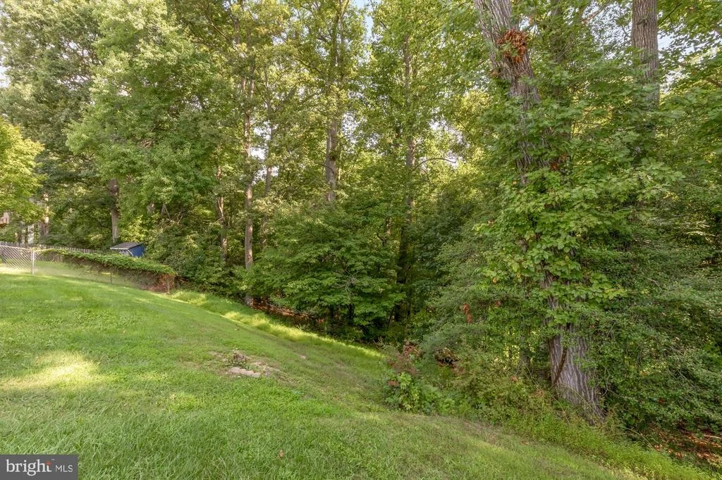 Photo of 9400 FOX RUN DRIVE