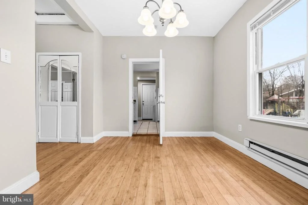 Photo of 809 EASTERN AVENUE