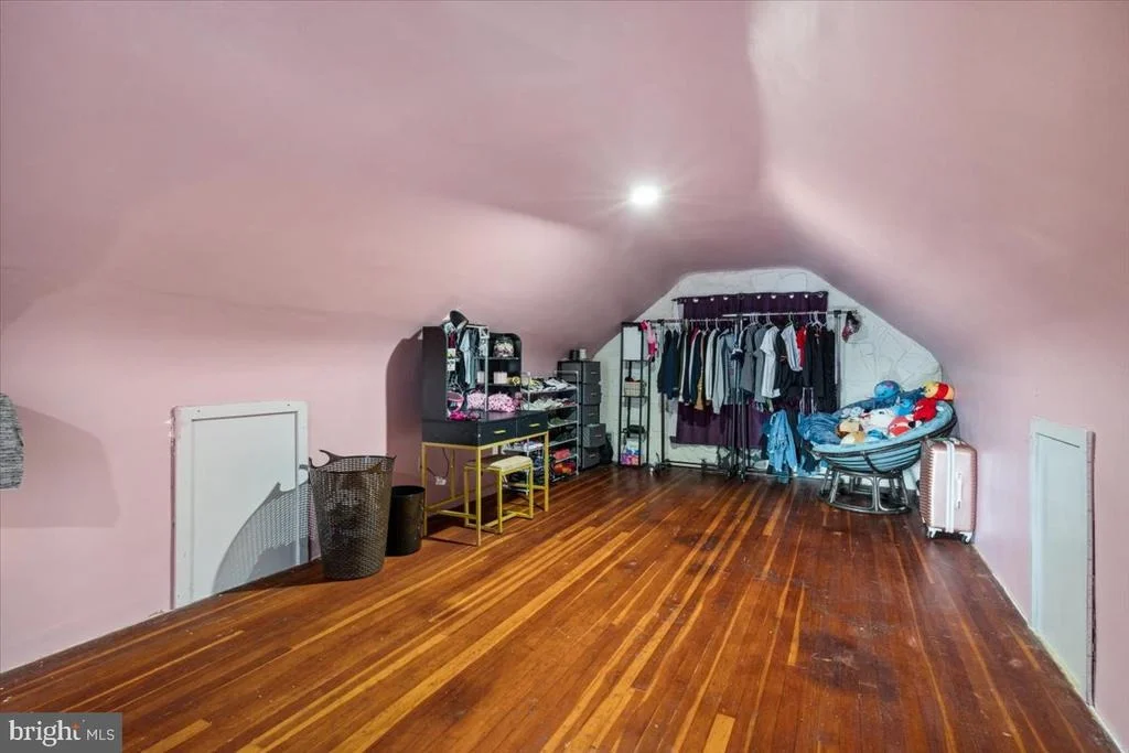 Photo of 604 LEE PLACE