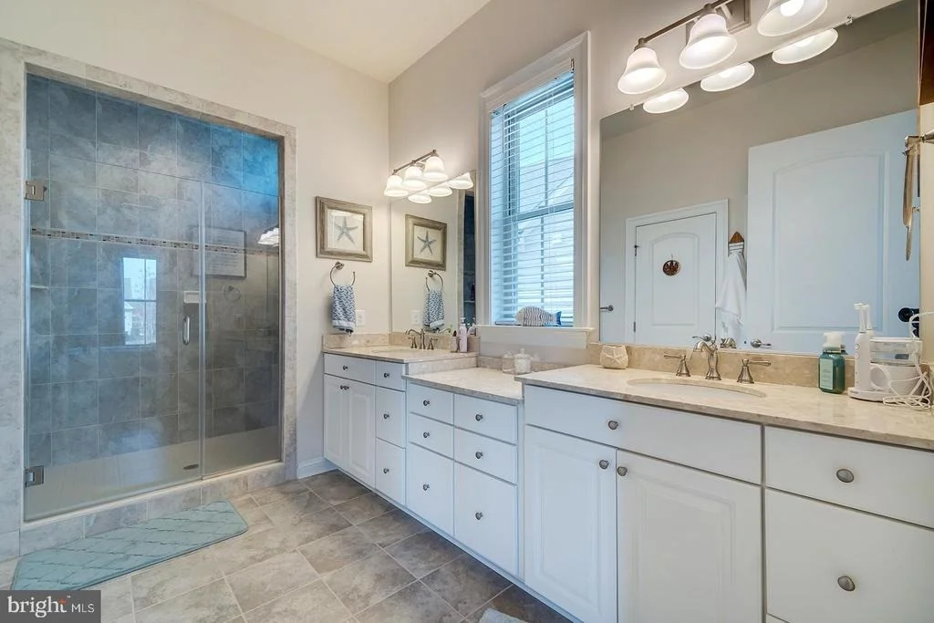 Photo of 38555 GOLDFINCH LANE