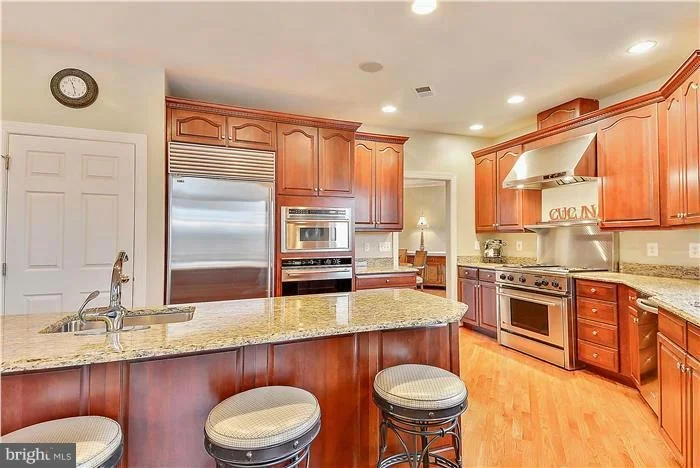 Photo of 19767 WILLOWDALE PLACE