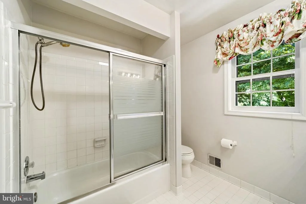 Photo of 1626 LINWAY PARK DRIVE